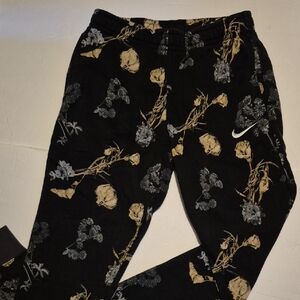 NWOT Nike Sportswear Mens S Fleece Floal Joggers